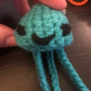 🧶 crocheted Jellyfish Amigurumi keychains